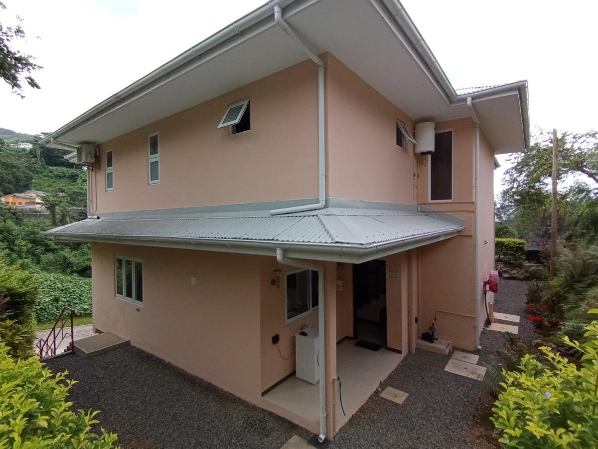 Jaidss Holiday Apartments 2 วิกตอเรีย ภายนอก รูปภาพ